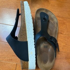 Birkenstock Gizeh Platform Papillo Sandals